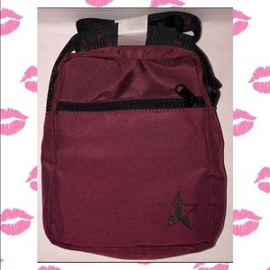 Side bag in EXCLUSIVE Color Burgundy & Black